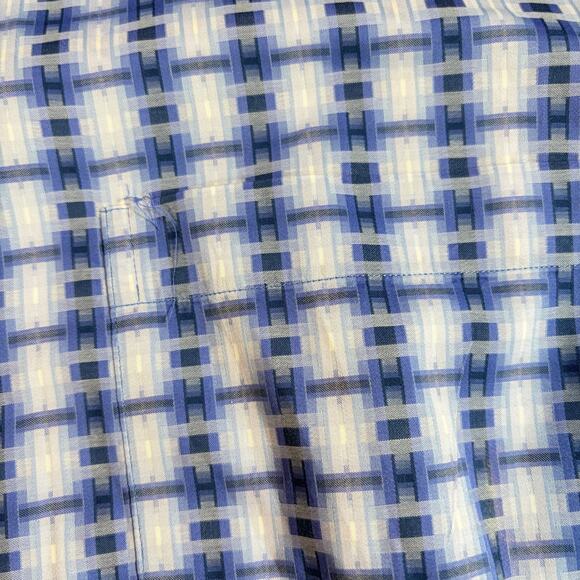 Johnston & Murphy Mens tailored fit blue geometric dress shirt.  Size M. - Picture 7 of 8